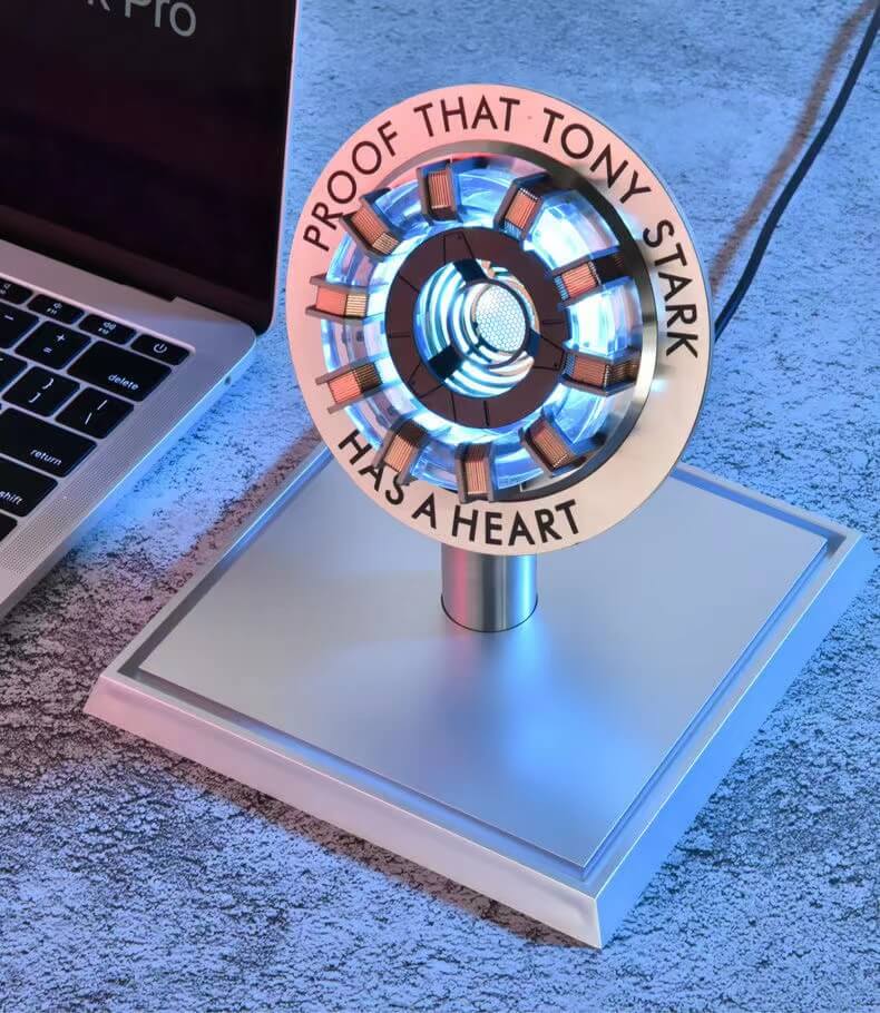 Avengers MK1 Iron Man Arc Reactor Hand Model Desktop Ornament - Anime Collectible Blind Box